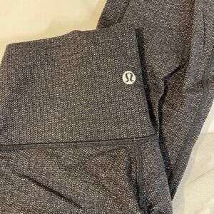 Size 4 Lululemon leggings